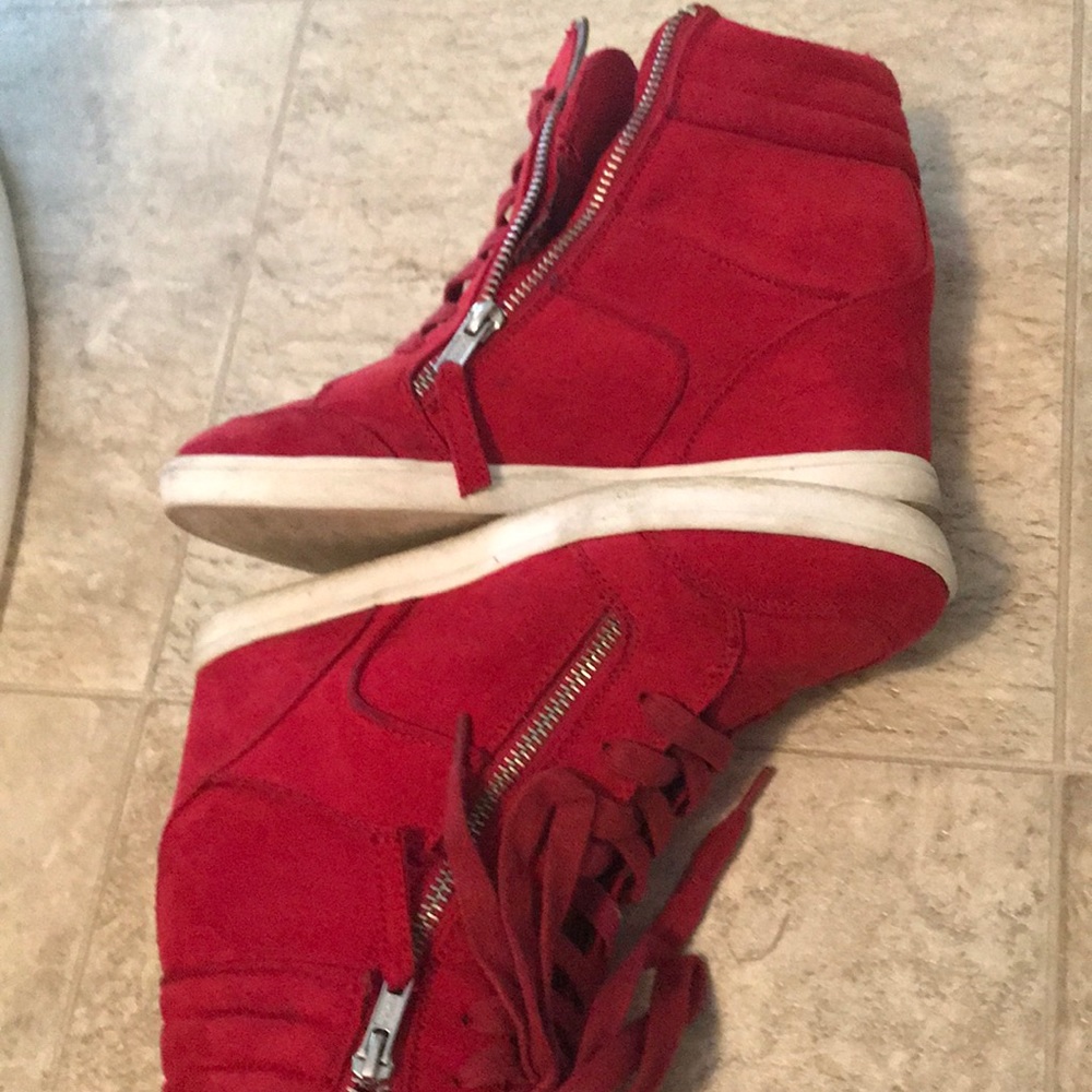 Red wedge sneakers!